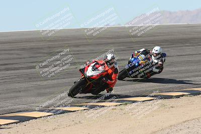 media/Oct-13-2025-Moto Forza (Mon) [[a66d839500]]/3-B Group/Session 2 (Bowl)/